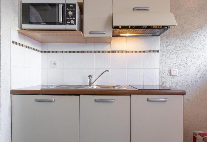 1 Bedroom Apartment Mountain View, Les Aiguilles De Warens