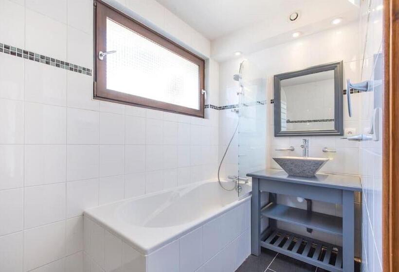 1 Bedroom Apartment Mountain View, Les Aiguilles De Warens