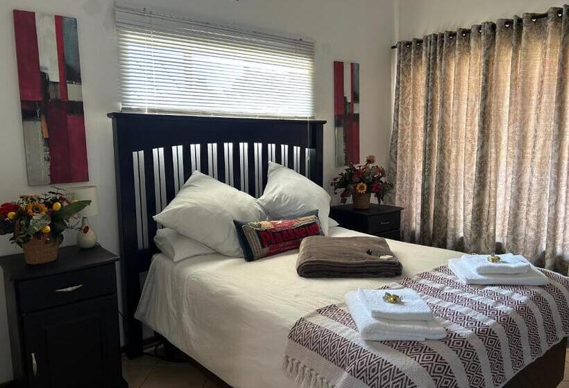 اتاق استاندارد, 9 Wena Ave Guesthouse