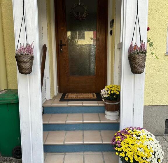 آپارتمان 2 خوابه, Green Paradise & Cozy Retreat Salzburg With Free Parking