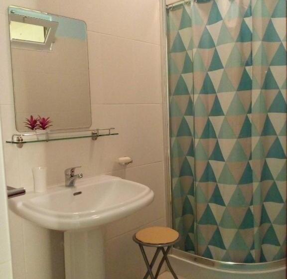 اتاق استاندارد, Terra E Sol B&b Tarrafal