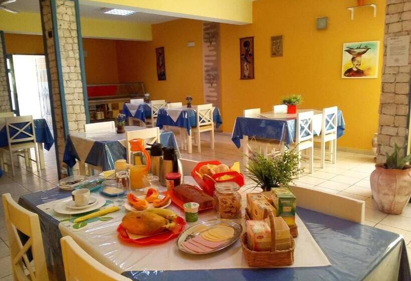 اتاق استاندارد, Terra E Sol B&b Tarrafal