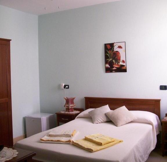 اتاق لوکس, Terra E Sol B&b Tarrafal