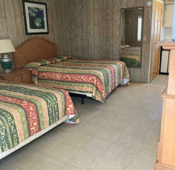 استودیوی استاندارد, Glendale Motel