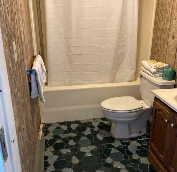 اتاق استاندارد, Glendale Motel