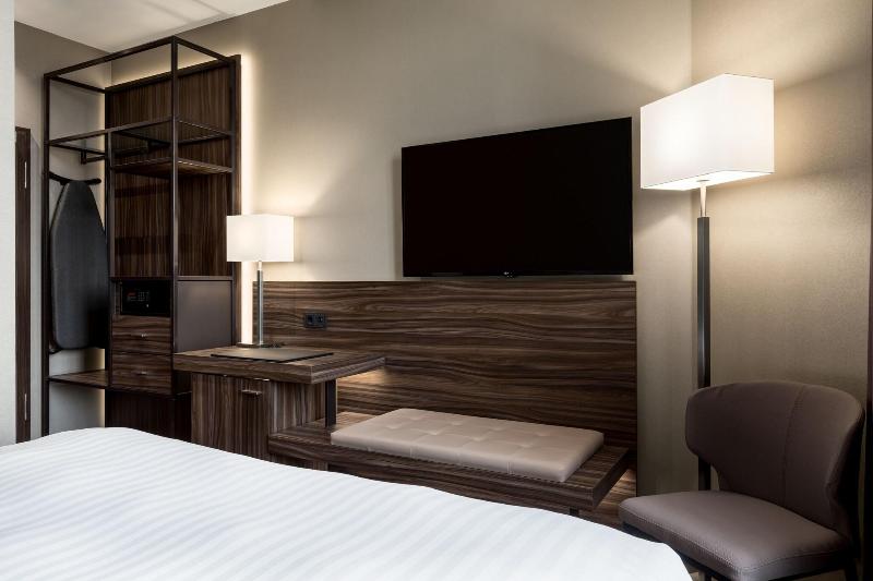 اتاق استاندارد با تخت بزرگ, Ac Hotel By Marriott Mainz