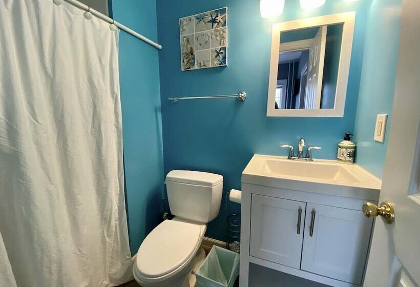اتاق لوکس, Atlantic House Bed & Breakfast