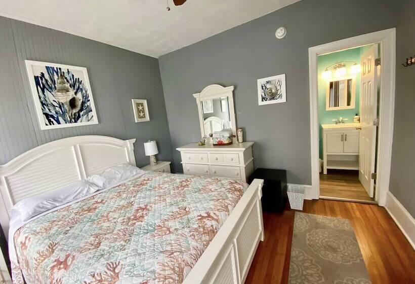 اتاق لوکس, Atlantic House Bed & Breakfast