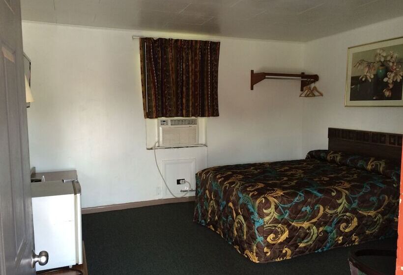 اتاق استاندارد, Budget Inn   Scottsboro