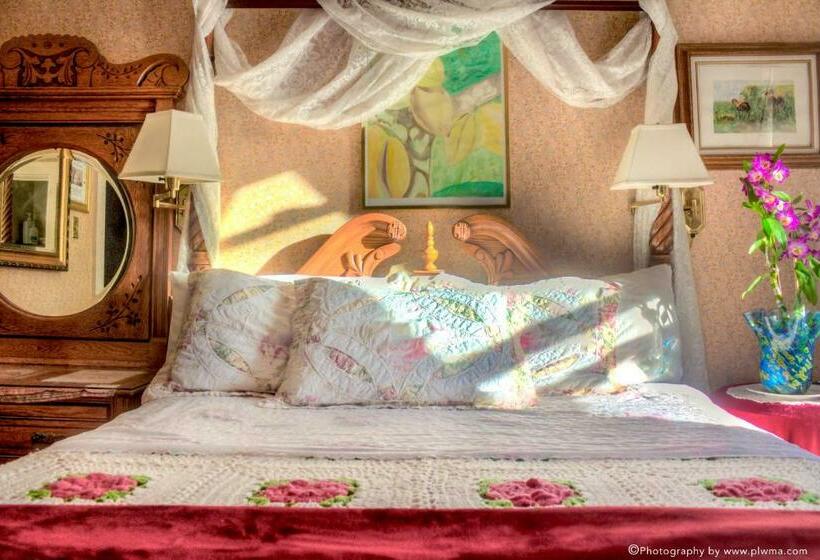 اتاق لوکس, Cliff Crest Inn