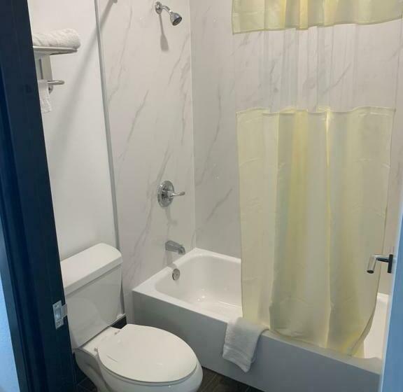 اتاق استاندارد با تخت بزرگ, Crescent Inn