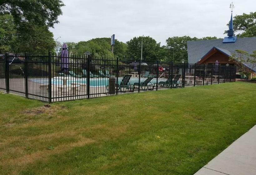 اتاق استاندارد با 2 تخت دوبل, Crystal Inn  Neptune