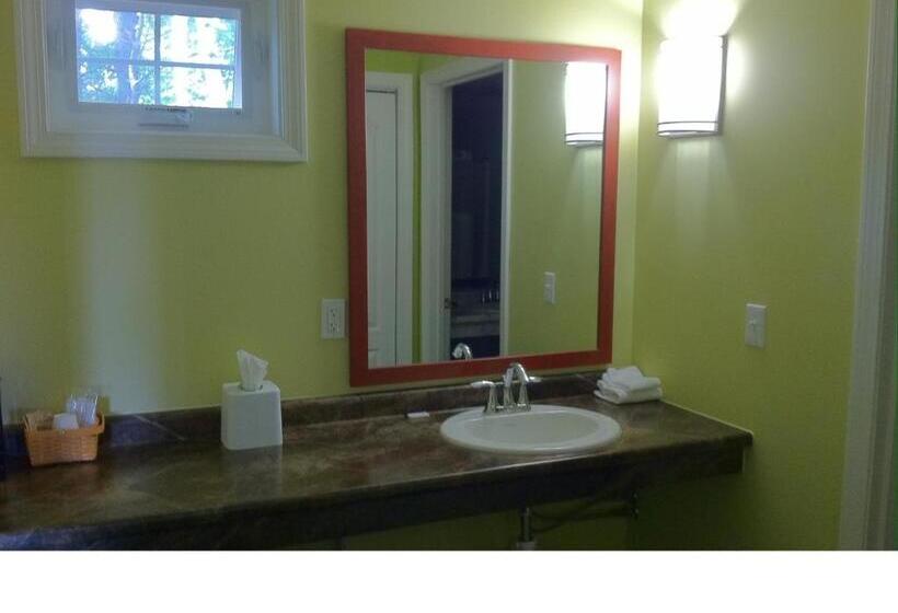 اتاق استاندارد با تخت بزرگ, Starlight Inn