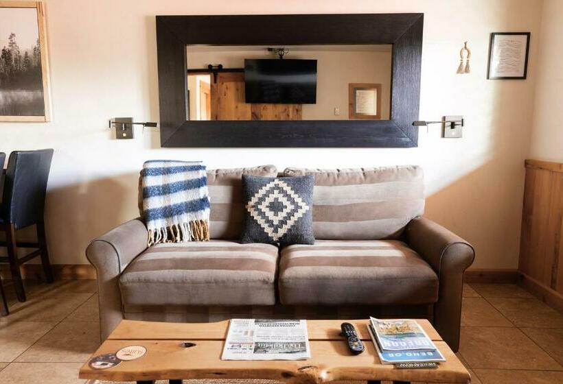 سوئیت با تخت بزرگ, Wall Street Suites