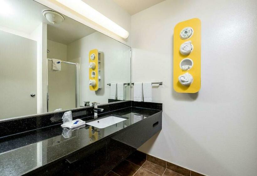 اتاق استاندارد, Motel 6waterloo, Ia