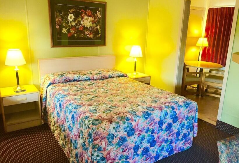 اتاق استاندارد با تخت دوبل, Travelers Inn Motel
