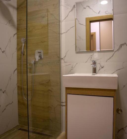 آپارتمان 1 خوابه با تراس, Apart Hotel Gondola Kolasin