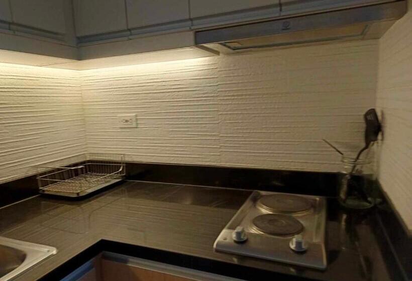 استودیوی استاندارد, Executive Studio At One Madison Place Iloilo City