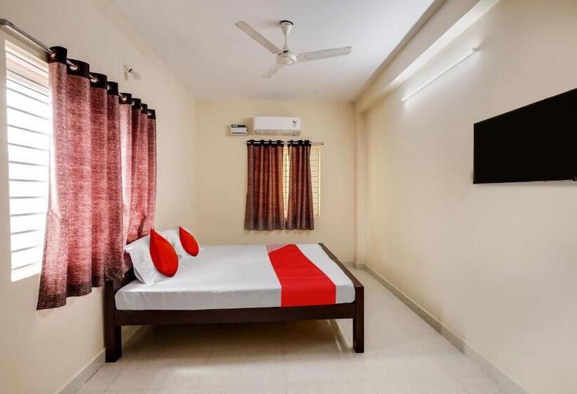 اتاق استاندارد, Oyo Flagship K V R Residency   Elite