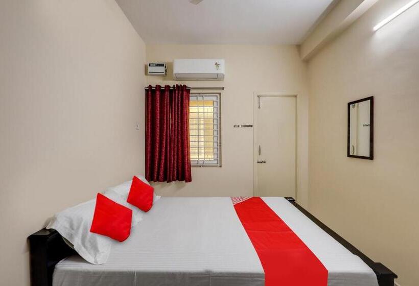 اتاق استاندارد, Oyo Flagship K V R Residency   Elite