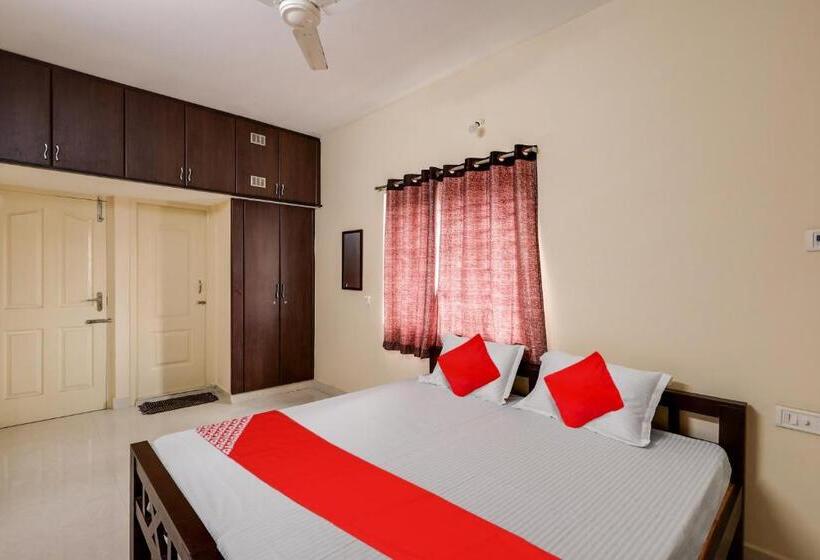 اتاق استاندارد, Oyo Flagship K V R Residency   Elite