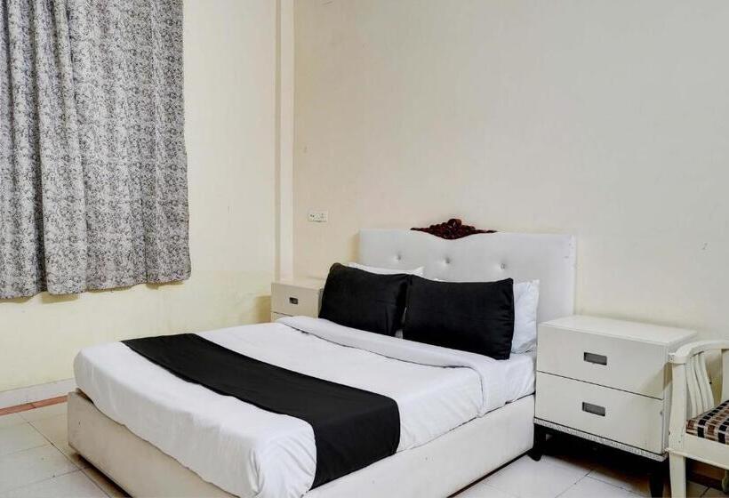 اتاق کلاسیک سه تخته, Super Oyo Collection O Aqua Inn