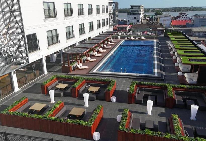 اتاق لوکس یک تخته, Yogh Hospitality