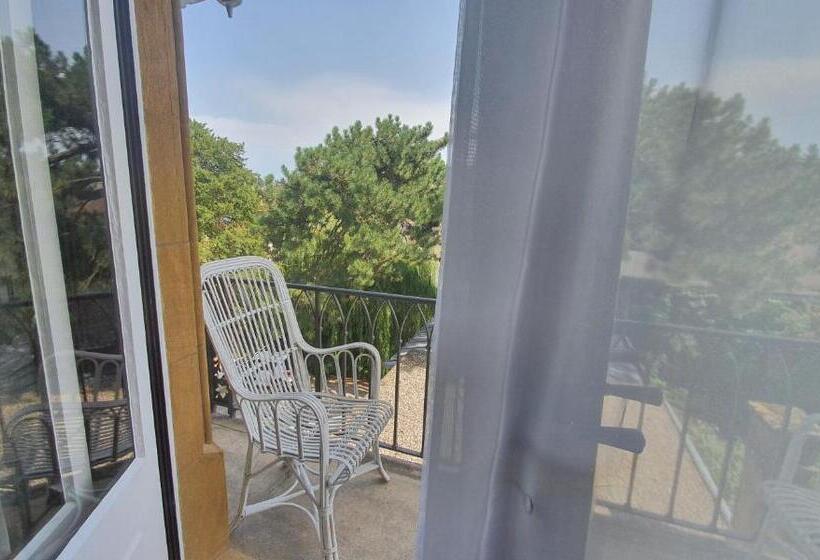 اتاق لوکس, Le Faubourg 29