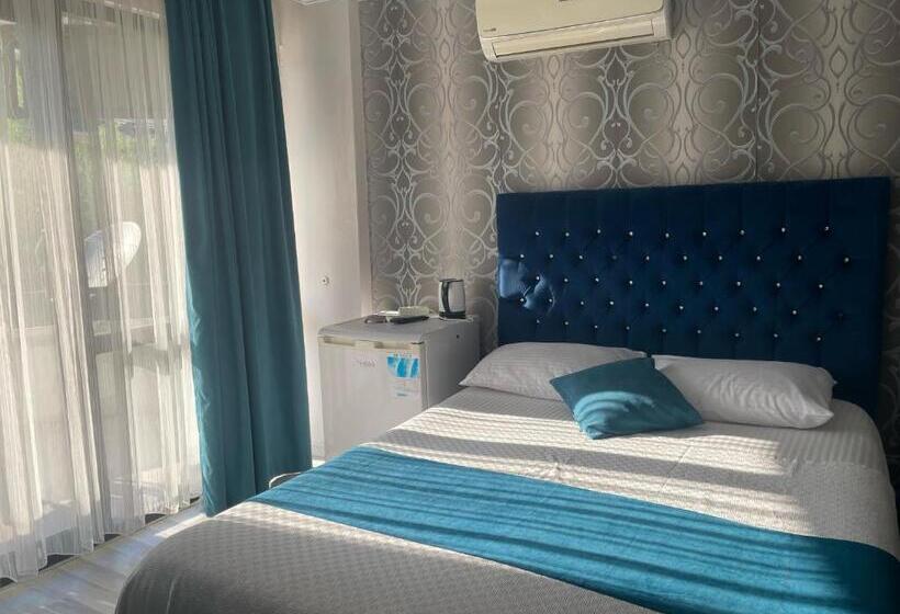 اتاق استاندارد با چشم‌انداز دریا, The Temple Butik Otel