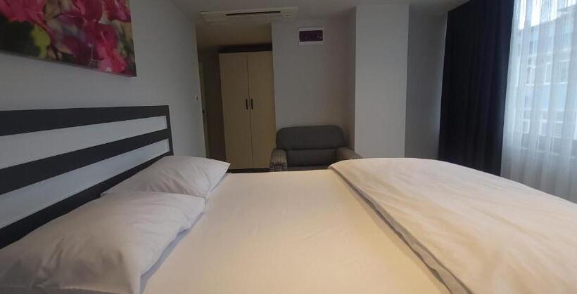 اتاق استاندارد, Meydan Buti̇k Otel