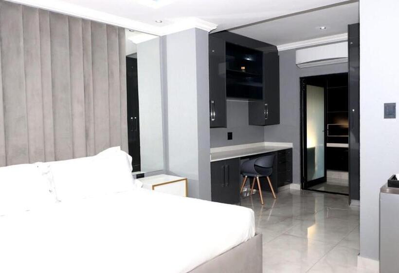اتاق لوکس با تخت بزرگ, The Residence Villa