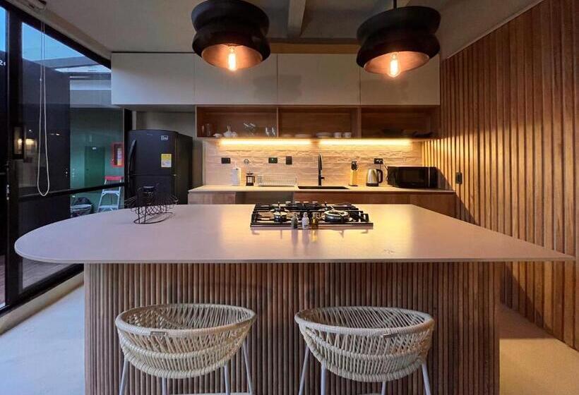 آپارتمان سوپریور 1 خوابه, Horajasca By Wynwood House