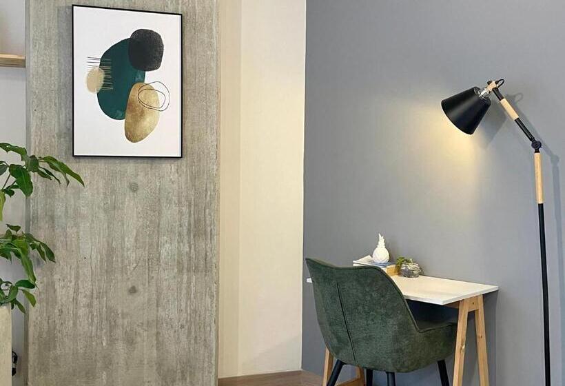 آپارتمان 1 خوابه, Horajasca By Wynwood House
