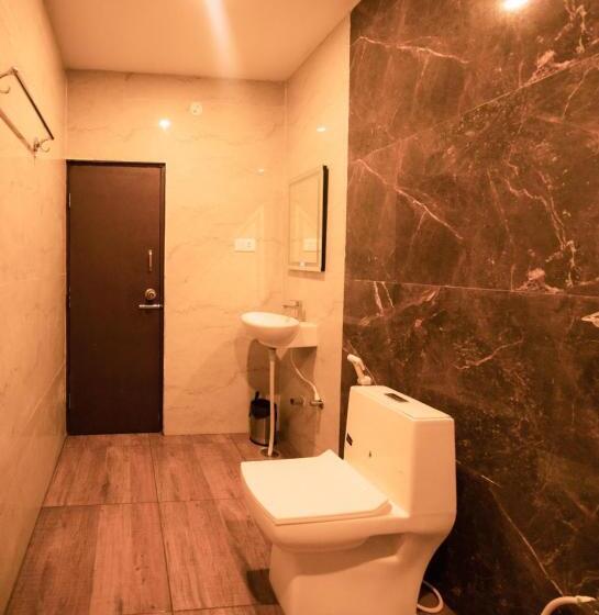 اتاق لوکس, Beestay Hotels Elite Park Tirupati