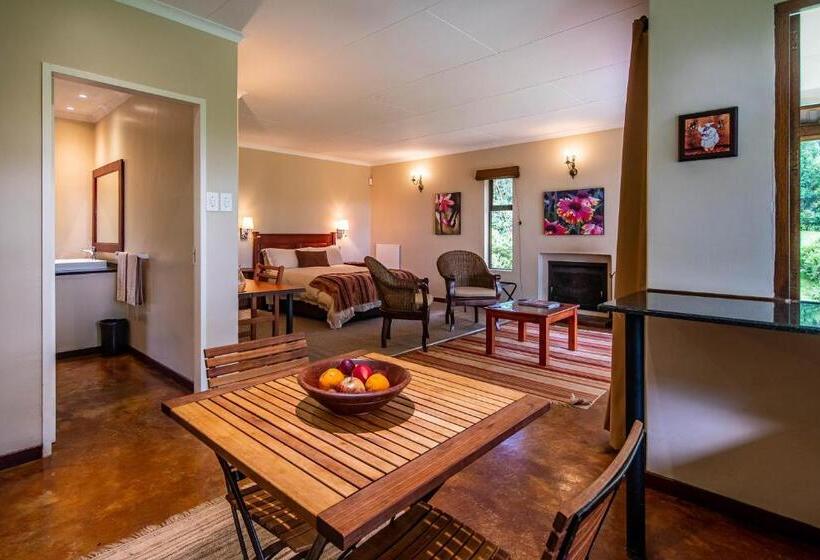 اتاق استاندارد با چشم‌انداز باغ, Kuhestan Farm Cottages