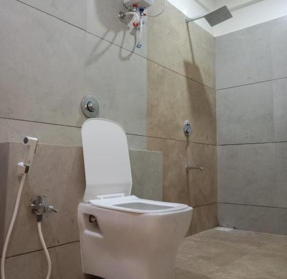 اتاق لوکس, Fabhotel Hk Villa