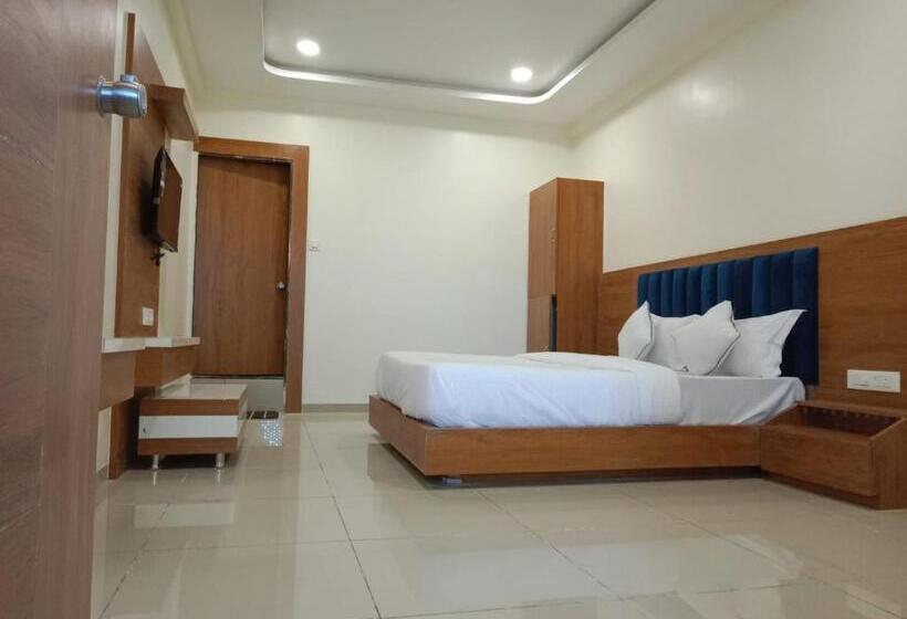 اتاق لوکس, Fabhotel Hk Villa