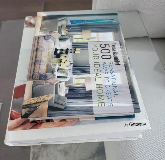 اتاق لوکس, New Luxury Home