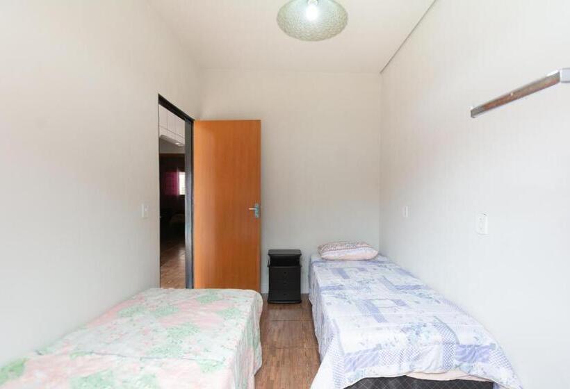 تختخواب در اتاق مشترک, Hostel Toca Do Noel E Bia