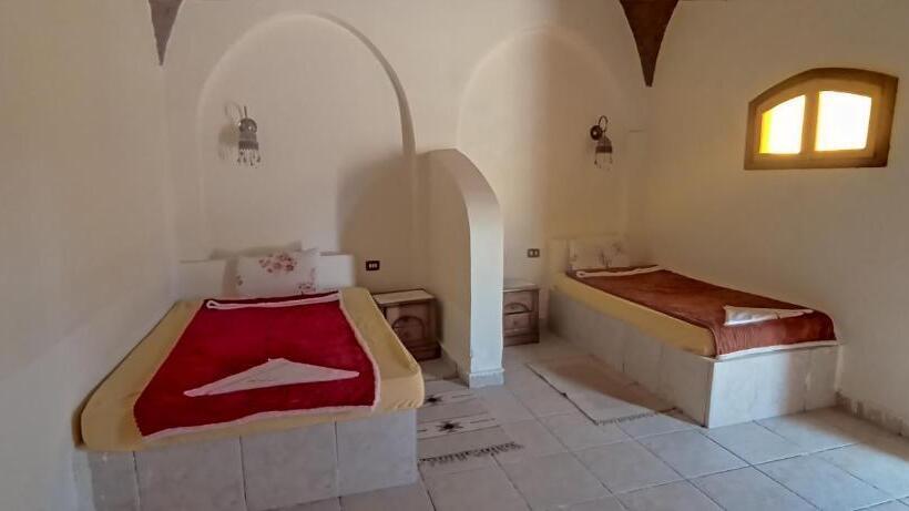 اتاق استاندارد, Bawiti Oasis Resort منتجع واحه الباويطي
