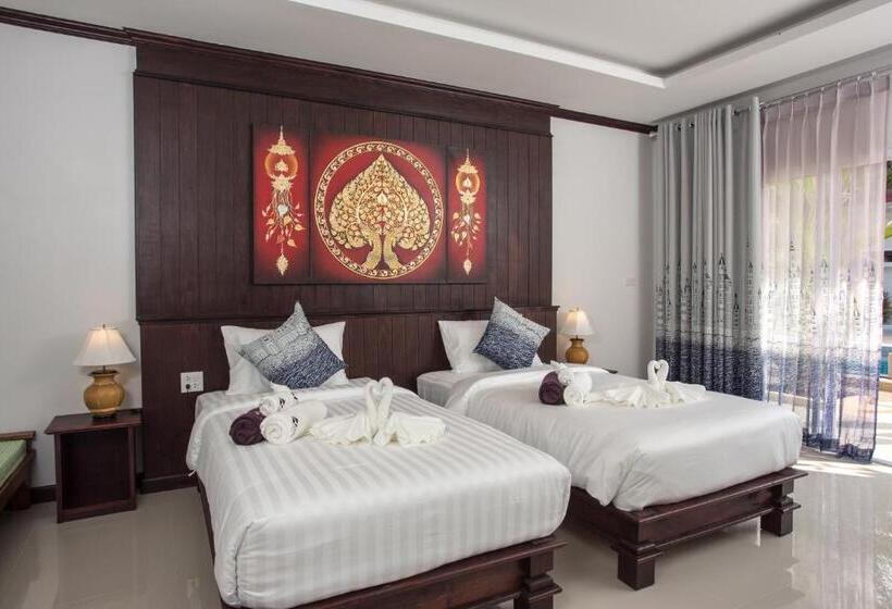 اتاق لوکس با چشم‌انداز استخر, Baanchongfaresort บ้านช่องฟ้ารีสอร์ท