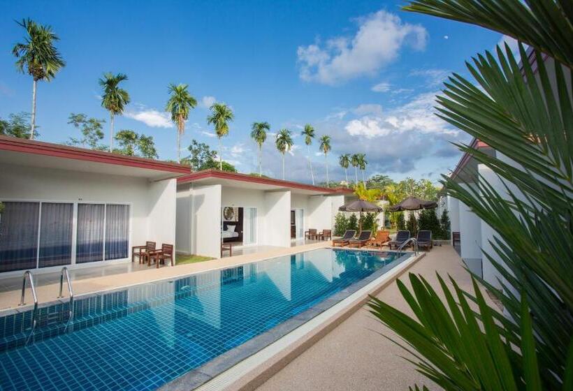 اتاق لوکس با چشم‌انداز استخر, Baanchongfaresort บ้านช่องฟ้ารีสอร์ท