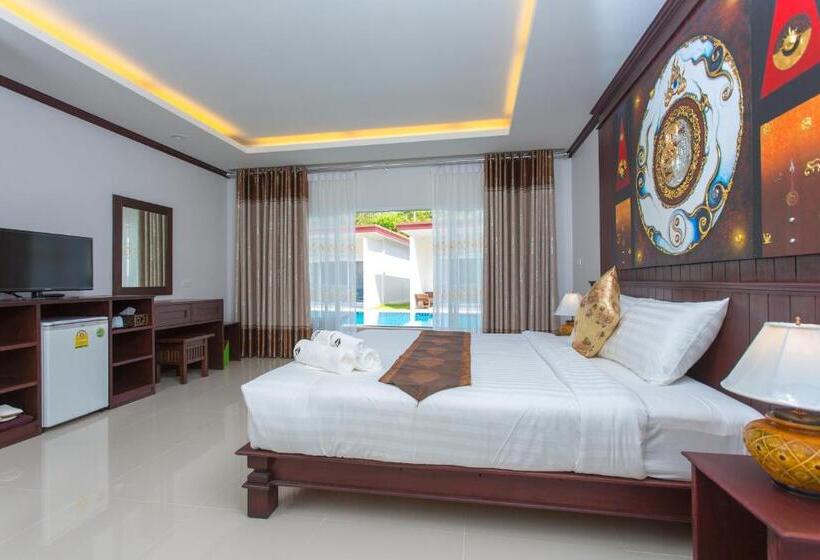 اتاق لوکس با چشم‌انداز استخر, Baanchongfaresort บ้านช่องฟ้ารีสอร์ท