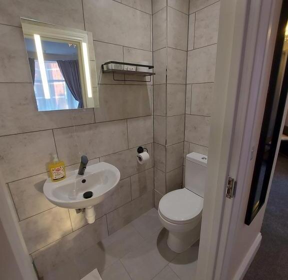 سوییت با چشم‌انداز دریا, Inn By The Sea, Portsmouth   En Suite Rooms With Or Without Sea View