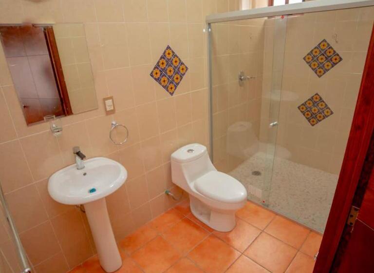 اتاق استاندارد سه نفره, Boutique La Casona Del Rey