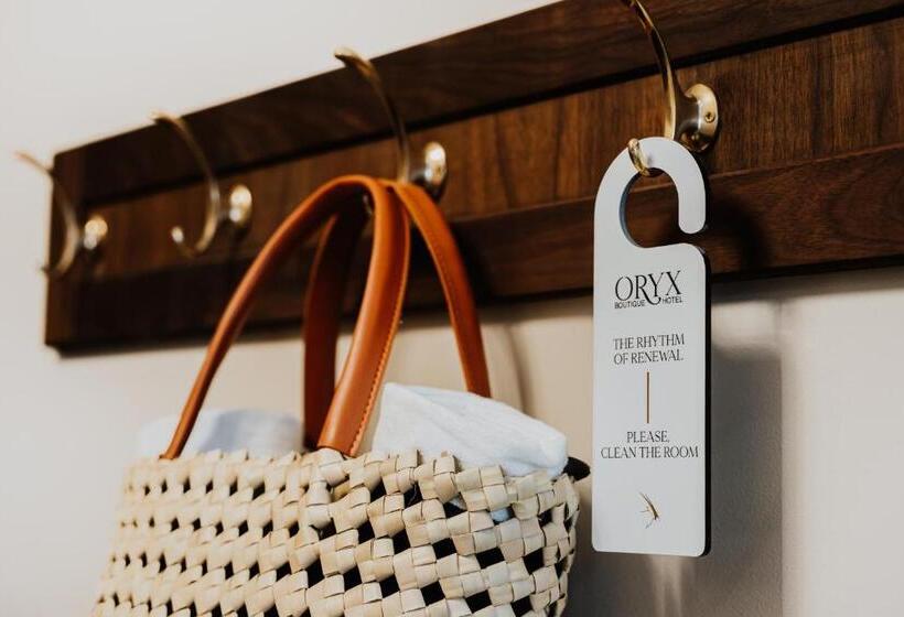 اتاق سوپریور با تخت بزرگ, Oryx Boutique