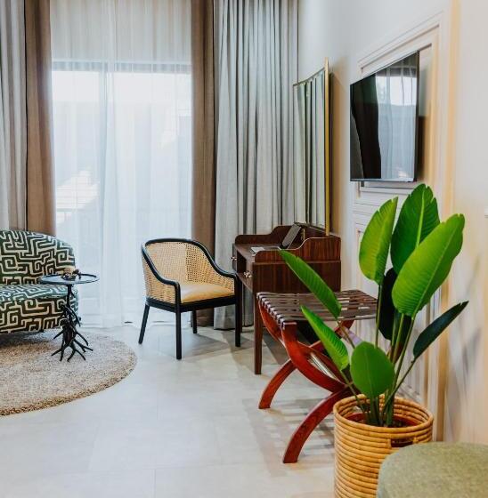 اتاق سوپریور با تخت بزرگ, Oryx Boutique
