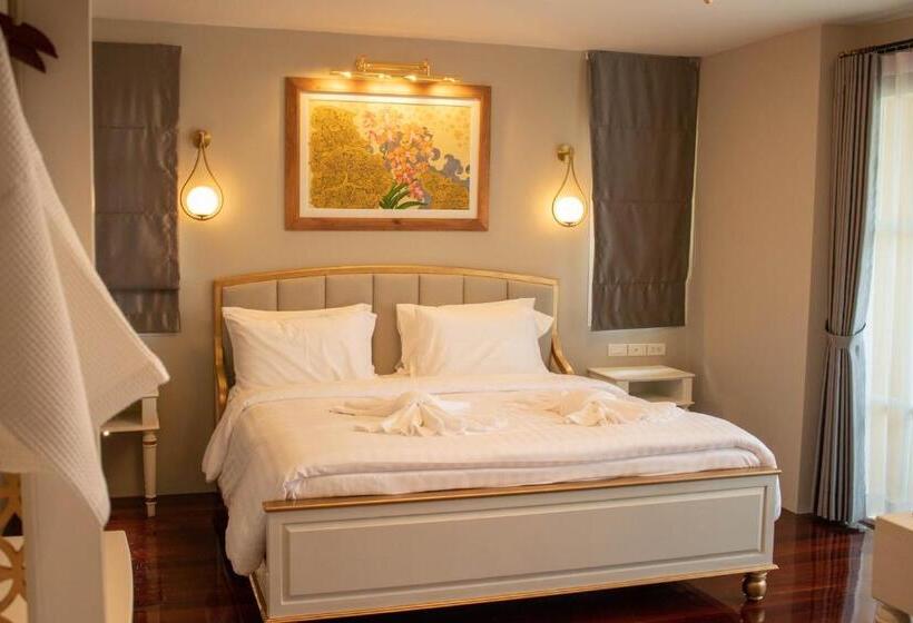 اتاق لوکس با بالکن, Siri Grand Bangkok