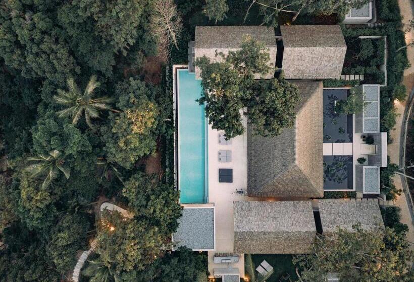 ویلای 4 خوابه, Villa Escape Burasari