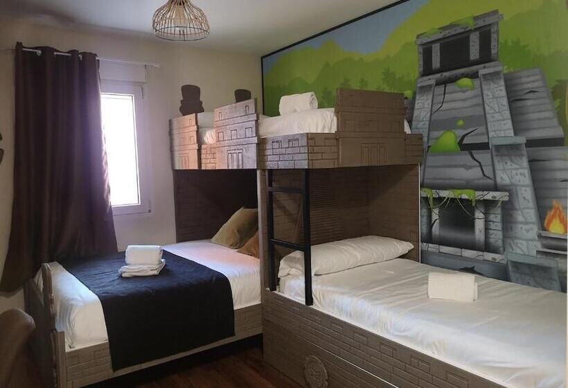 اتاق استاندارد چهار تخته, El Indio Chocolatería Boutique Hostel